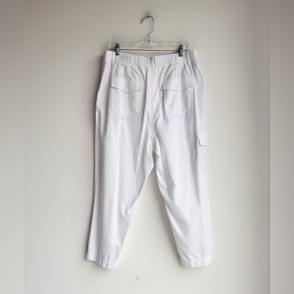 NWT TALBOTS Supersoft Cargo Pants in White 16 - Picture 3 of 5